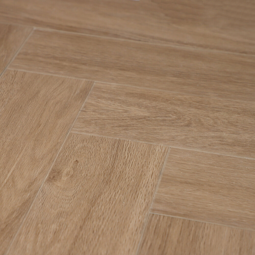 Дуб Макфаддин R2023