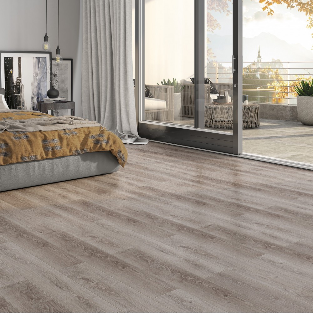 Дуб Мадлен SE-707