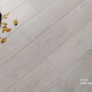 Дуб Трамин V115